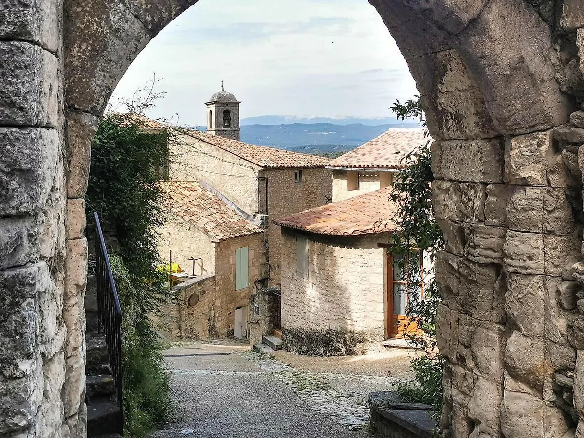 Hébergement de vacances Les Cabanes de la Fontaine Lacoste