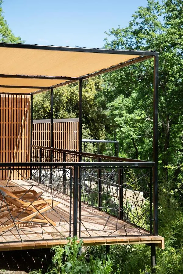 Hébergement de vacances Les Cabanes de la Fontaine Lacoste  France